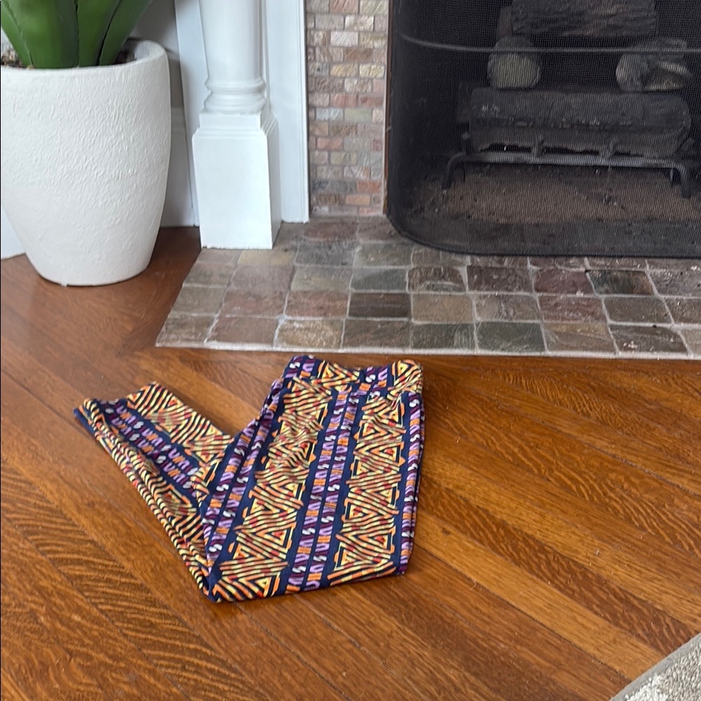 LuLaRoe Multicolor Geometric Leggings